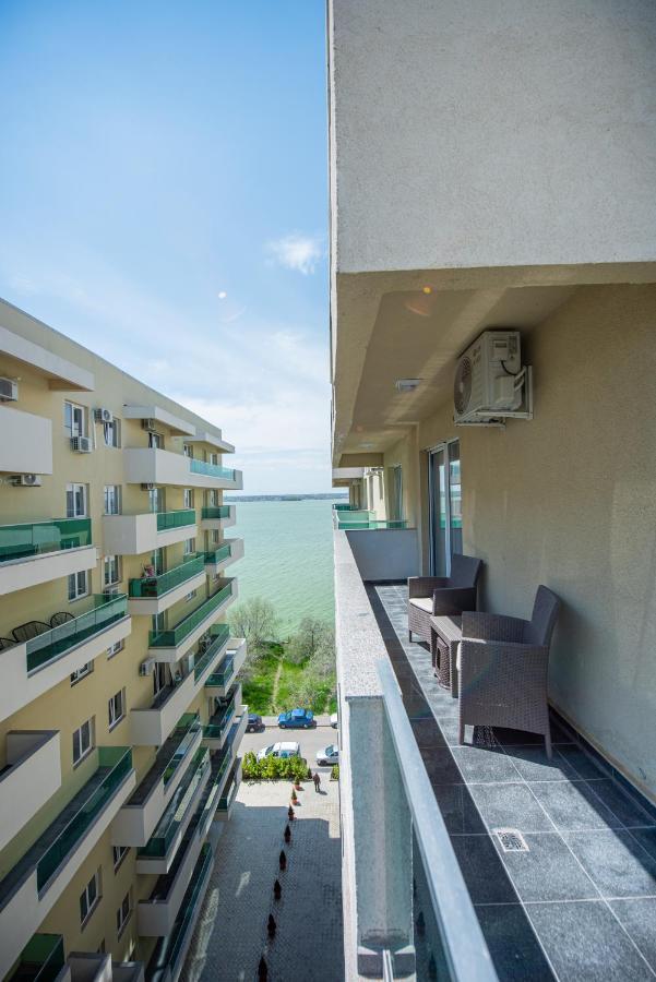 Moonlight Sky Mamaia Apartment Экстерьер фото