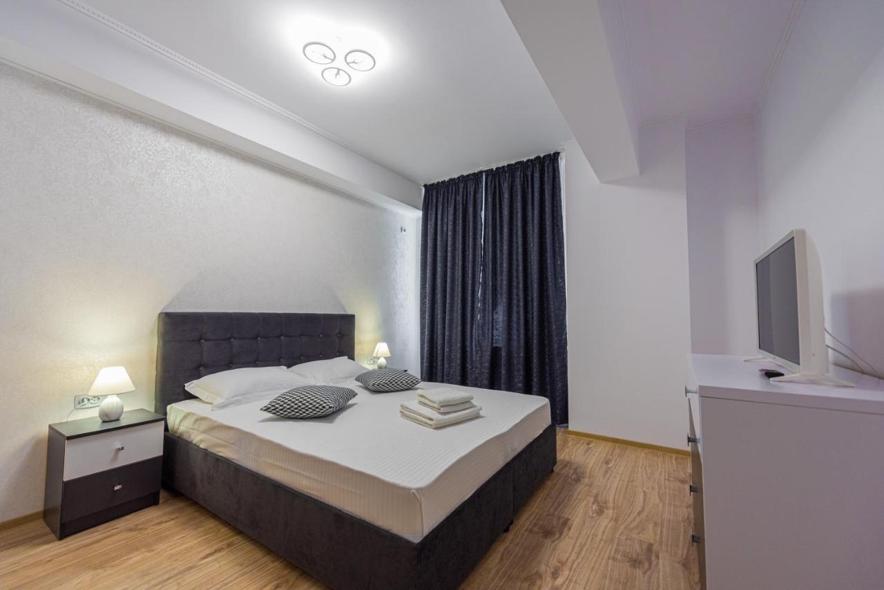 Moonlight Sky Mamaia Apartment Экстерьер фото