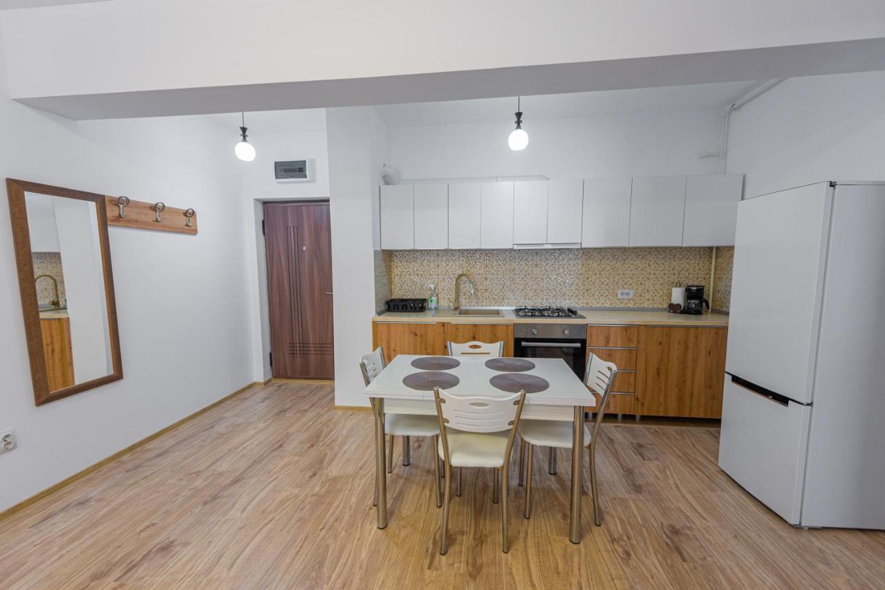 Moonlight Sky Mamaia Apartment Экстерьер фото
