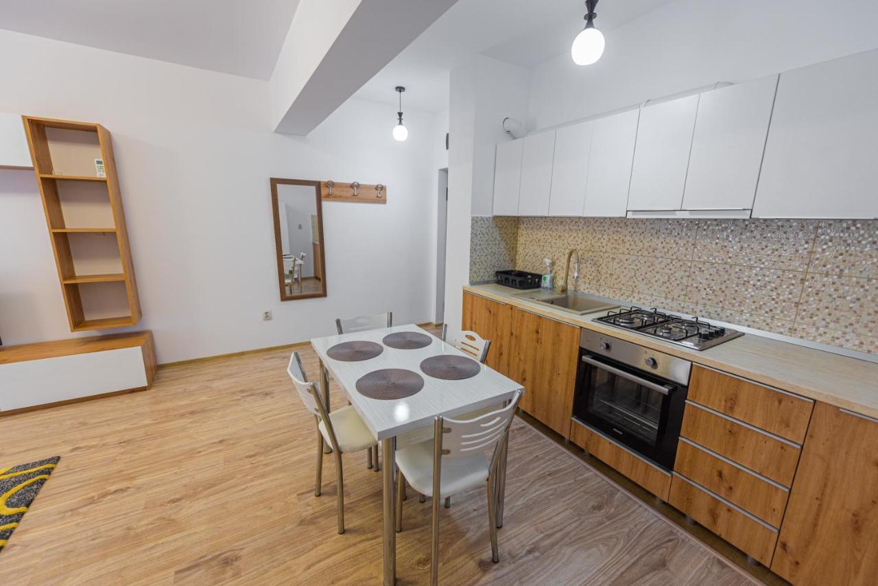 Moonlight Sky Mamaia Apartment Экстерьер фото