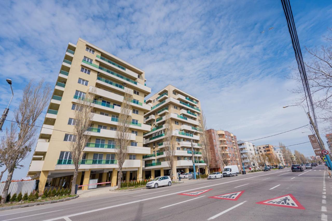Moonlight Sky Mamaia Apartment Экстерьер фото